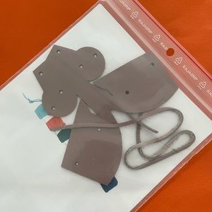 Brand new Hermès Tete se Cheval charm Eglantine